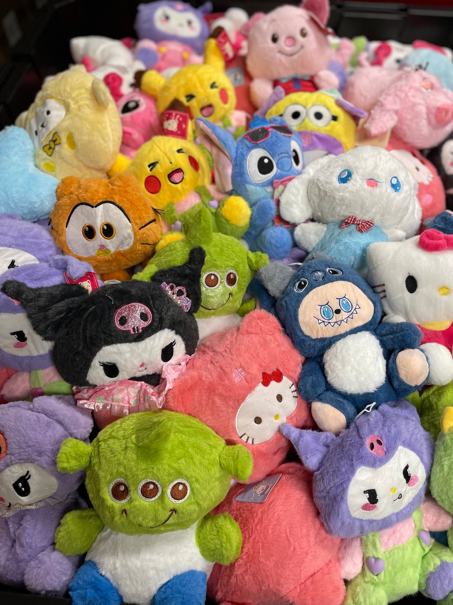 Claw Machine Plushies 7-9 inch UNLICENSED 100 Pack